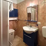 Apartment In With Wifi Lecce nei Marsi